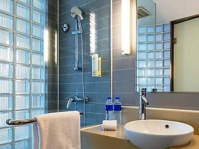 Hotel Express Jinqiao By Ihg Shanghai