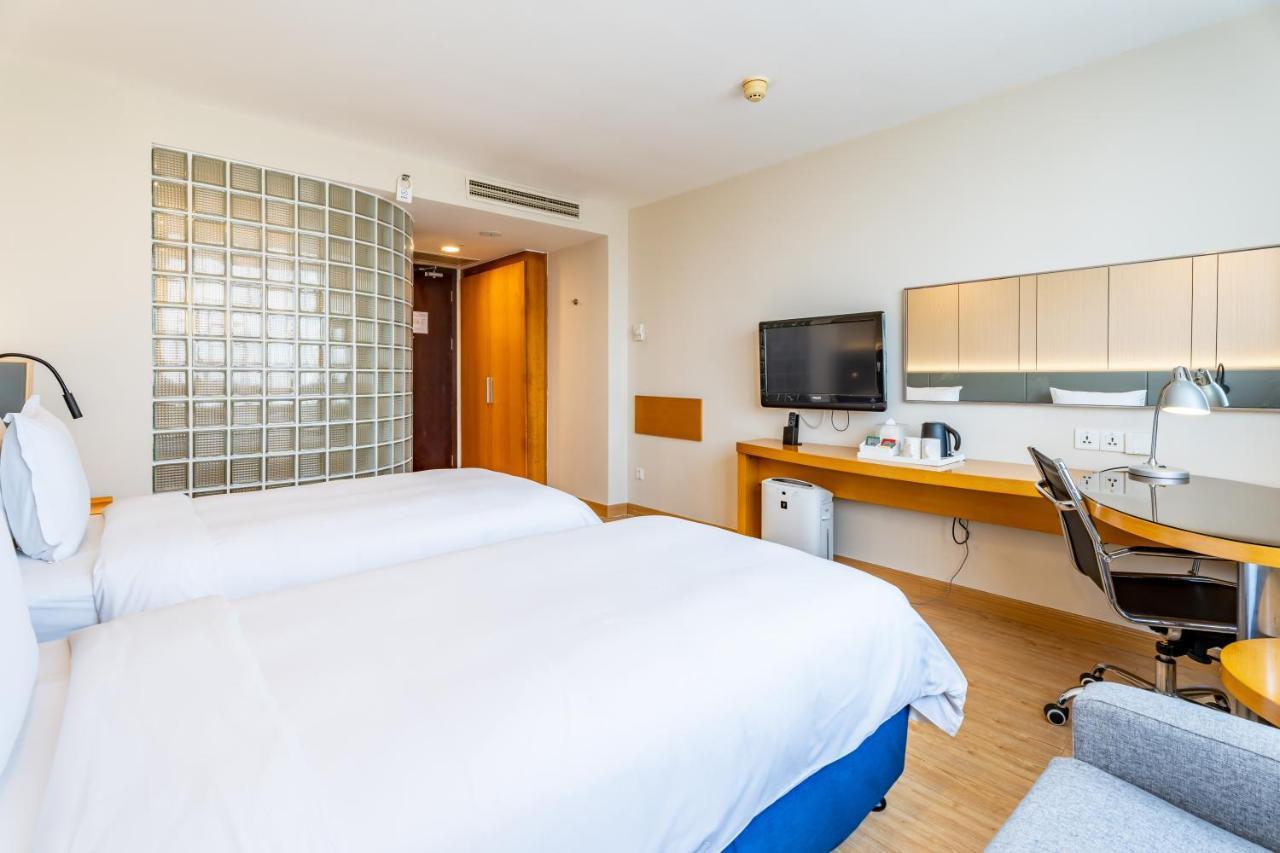 Express Jinqiao By Ihg
